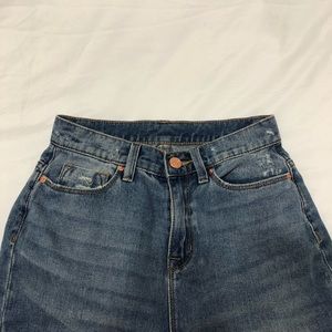 BDG High Waist Mom Jeans